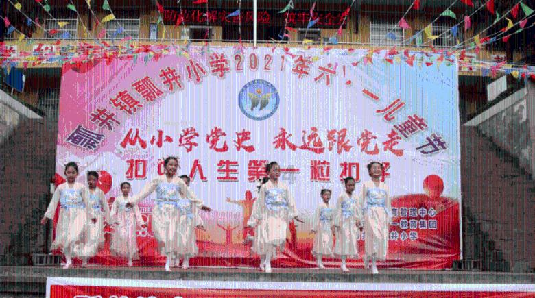 《侦察英雄》俘虏比战士吃得还好？文婕存在的意义，有答案了