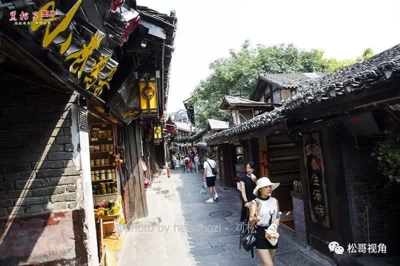 这2种食物看似不起眼，吃多了也许“肝硬化”会找上来，多留心了